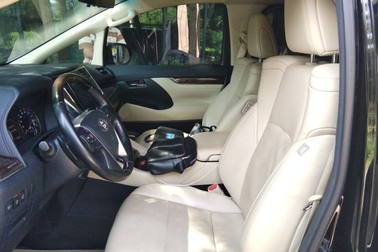 Used Toyota Alphard 2021 Dual-Engine 2.5L Luxury Edition Left Front Seat