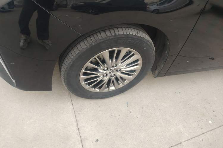 Used Toyota Alphard 2021 Dual-Engine 2.5L Prestige Edition Left Front Wheel Hub