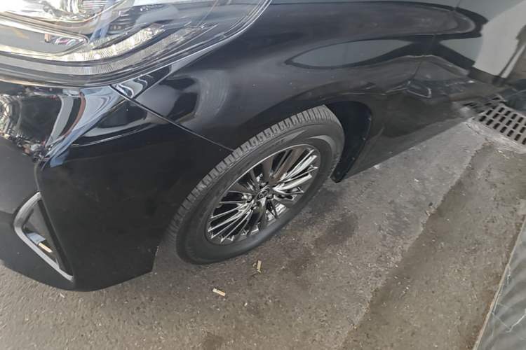 Used Toyota Alphard 2021 Dual-Engine 2.5L Prestige Edition Left Front Wheel Hub