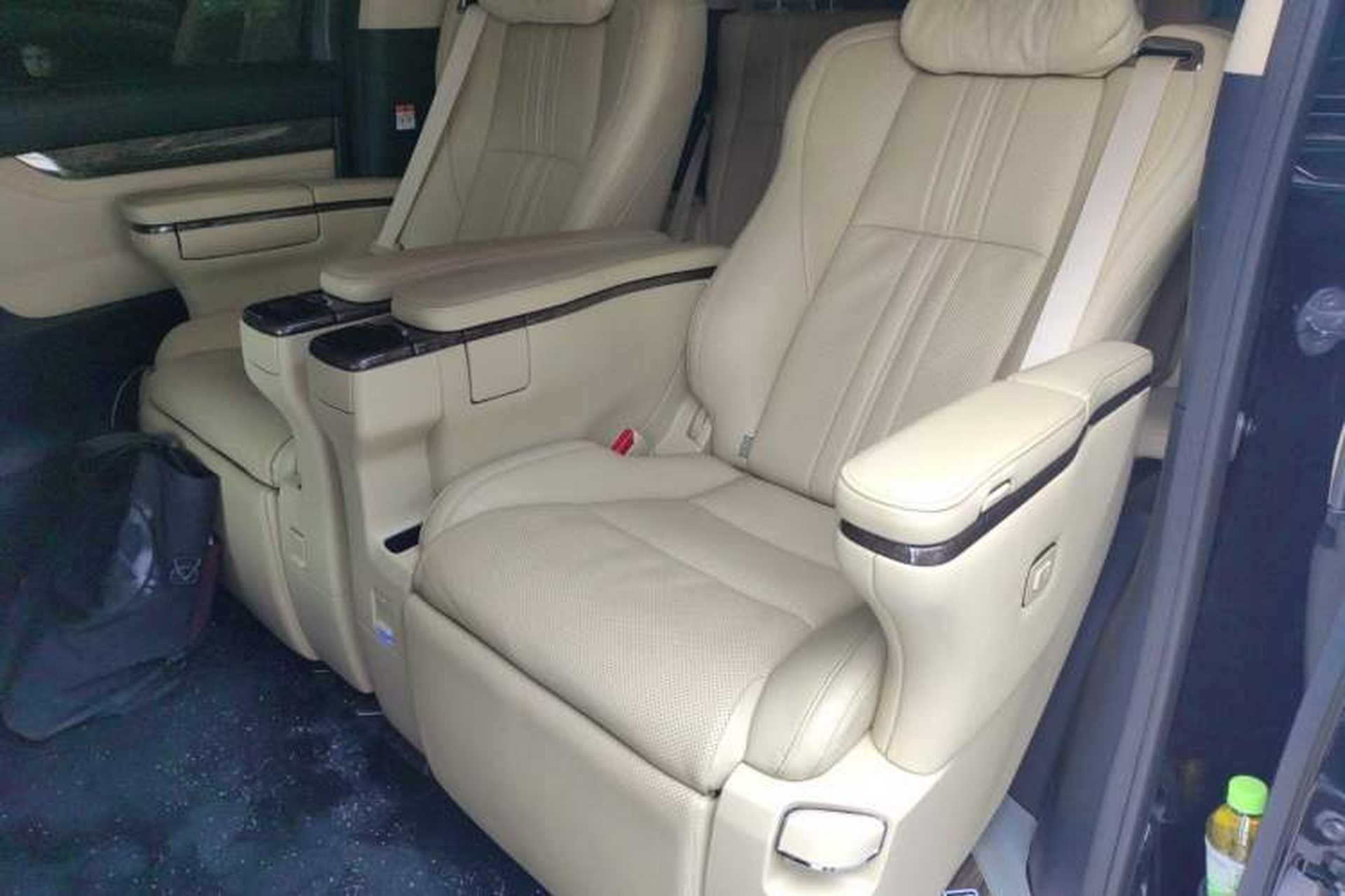 Used Toyota Alphard 2021 Dual-Engine 2.5L Prestige Edition Left Rear Seat