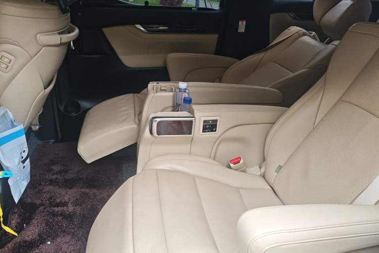 Used Toyota Alphard 2021 Dual-Engine 2.5L Luxury Edition Left Rear Seat