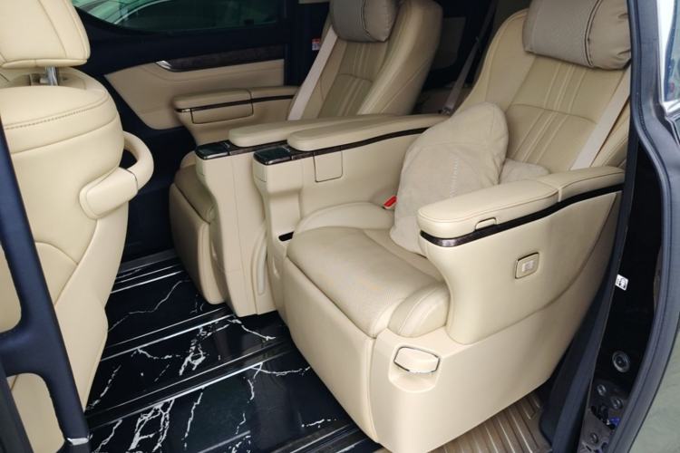 Used Toyota Alphard 2021 Dual-Engine 2.5L Prestige Edition Left Rear Seat