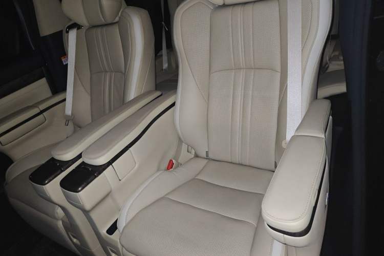 Used Toyota Alphard 2021 Dual-Engine 2.5L Prestige Edition Left Rear Seat