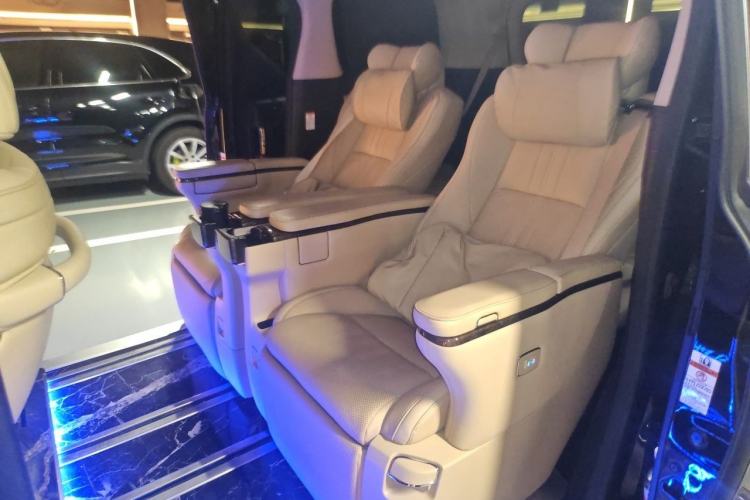 Used Toyota Alphard 2021 Dual-Engine 2.5L Prestige Edition Left Rear Seat