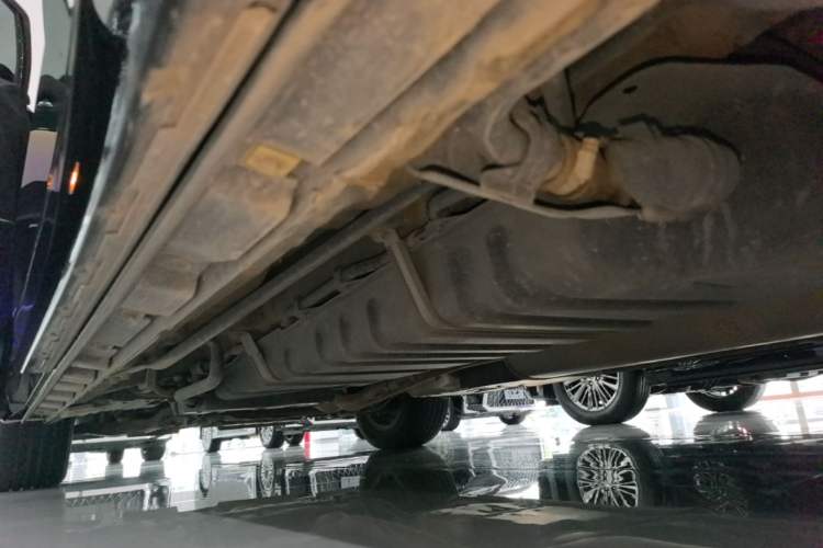 Used Toyota Alphard 2021 Dual-Engine 2.5L Luxury Edition Left Side Sill