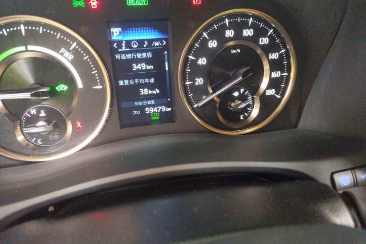 Used Toyota Alphard 2021 Dual-Engine 2.5L Luxury Edition Odometer Close Up