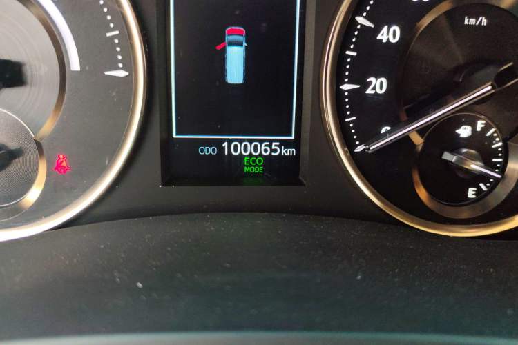 Used Toyota Alphard 2021 Dual-Engine 2.5L Prestige Edition Odometer Close Up