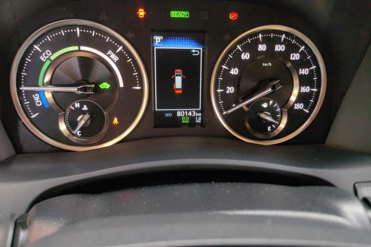 Used Toyota Alphard 2021 Dual-Engine 2.5L Luxury Edition Odometer Close Up