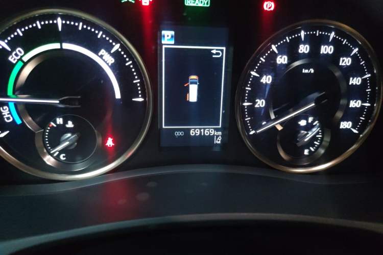Used Toyota Alphard 2021 Dual-Engine 2.5L Prestige Edition Odometer Close Up