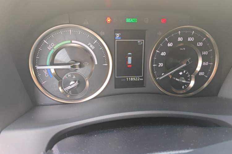 Used Toyota Alphard 2021 Dual-Engine 2.5L Prestige Edition Odometer Close Up