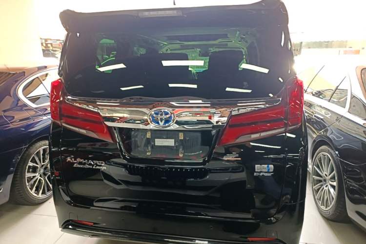 Used Toyota Alphard 2021 Dual-Engine 2.5L Prestige Edition Rear