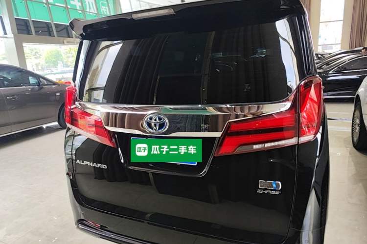 Used Toyota Alphard 2021 Dual-Engine 2.5L Luxury Edition Rear
