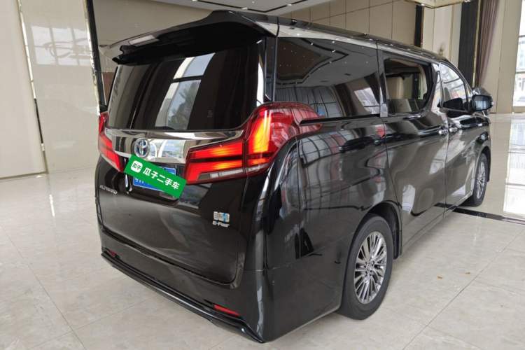 Used Toyota Alphard 2021 Dual-Engine 2.5L Luxury Edition Rear Right 45 Deg