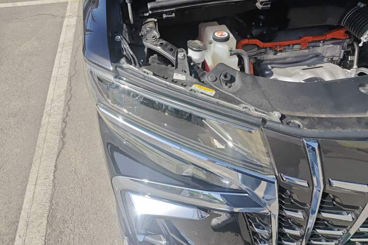 Used Toyota Alphard 2021 Dual-Engine 2.5L Prestige Edition Right Front Headlight