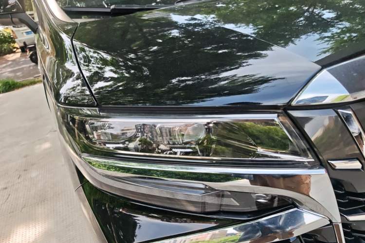 Used Toyota Alphard 2021 Dual-Motor 2.5L Premium Edition Right Front Headlight