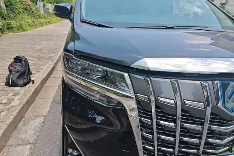 Used Toyota Alphard 2021 Dual-Engine 2.5L Prestige Edition Right Front Headlight