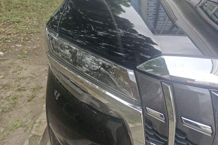 Used Toyota Alphard 2021 Dual-Engine 2.5L Luxury Edition Right Front Headlight