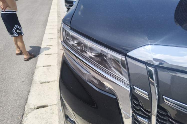 Used Toyota Alphard 2021 Dual-Engine 2.5L Luxury Edition Right Front Headlight