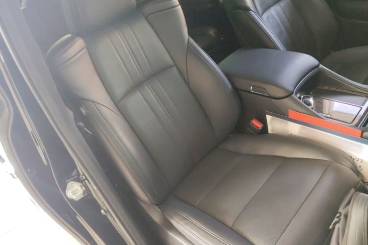 Used Toyota Alphard 2021 Dual-Engine 2.5L Prestige Edition Right Front Seat