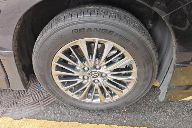 Used Toyota Alphard 2021 Dual-Engine 2.5L Prestige Edition Right Front Wheel Hub
