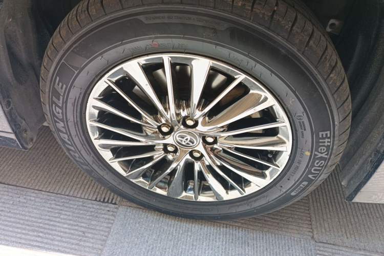 Used Toyota Alphard 2021 Dual-Engine 2.5L Luxury Edition Right Front Wheel Hub
