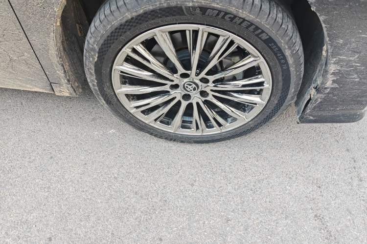 Used Toyota Alphard 2021 Dual-Engine 2.5L Prestige Edition Right Front Wheel Hub
