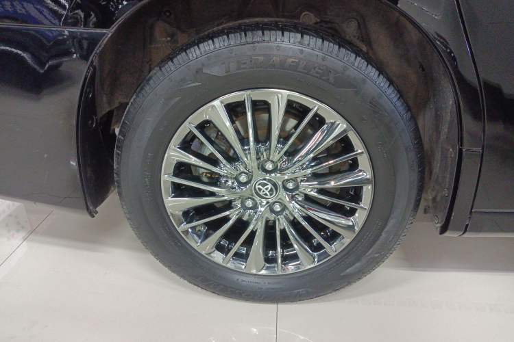Used Toyota Alphard 2021 Dual-Engine 2.5L Luxury Edition Right Rear Wheel Hub