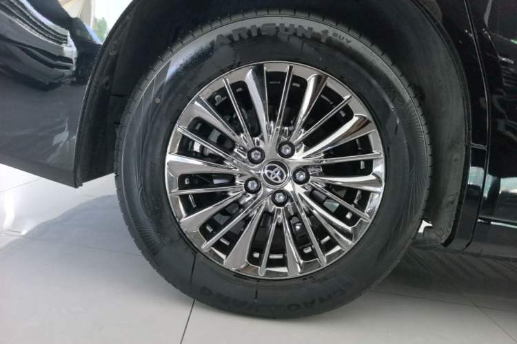 Used Toyota Alphard 2021 Dual-Engine 2.5L Luxury Edition Right Rear Wheel Hub