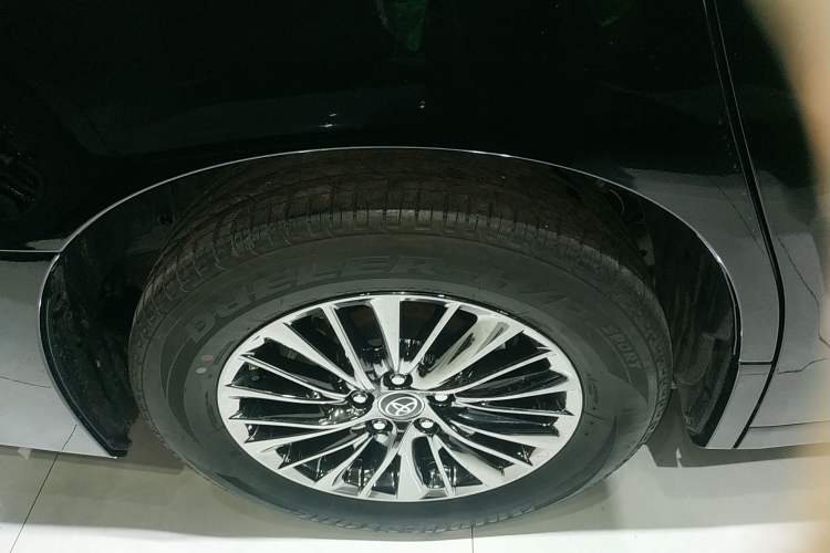 Used Toyota Alphard 2021 Dual-Engine 2.5L Prestige Edition Right Rear Wheel Hub