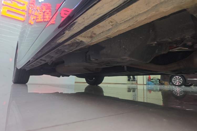 Used Toyota Alphard 2021 Dual-Engine 2.5L Prestige Edition Right Side Sill