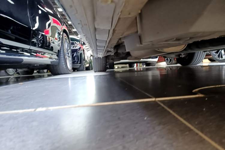 Used Toyota Alphard 2021 Dual-Engine 2.5L Prestige Edition Right Side Sill