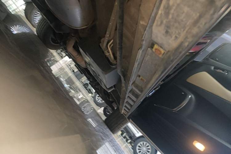 Used Toyota Alphard 2021 Dual-Motor 2.5L Premium Edition Right Side Sill