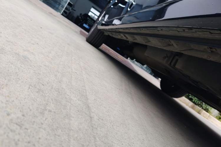 Used Toyota Alphard 2021 Dual-Engine 2.5L Prestige Edition Right Side Sill