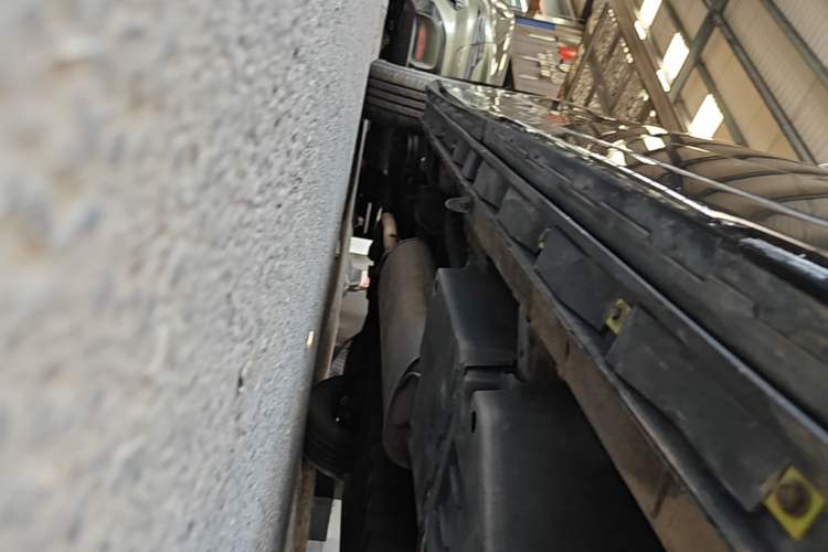 Used Toyota Alphard 2021 Dual-Engine 2.5L Prestige Edition Right Side Sill