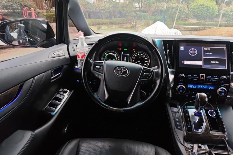 Used Toyota Alphard 2021 Dual-Engine 2.5L Prestige Edition Steering Wheel