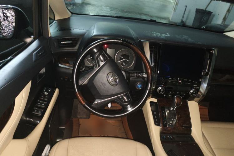 Used Toyota Alphard 2021 Dual-Engine 2.5L Luxury Edition Steering Wheel