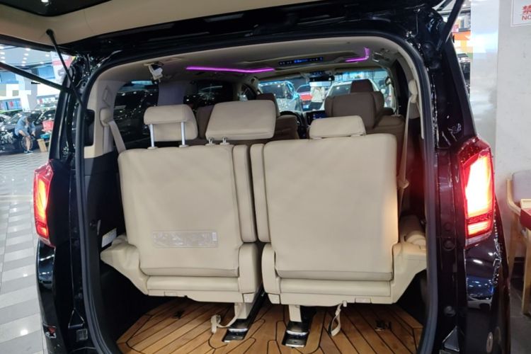 Used Toyota Alphard 2021 Dual-Engine 2.5L Luxury Edition Trunk