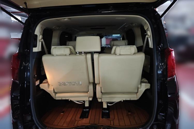 Used Toyota Alphard 2021 Dual-Engine 2.5L Luxury Edition Trunk