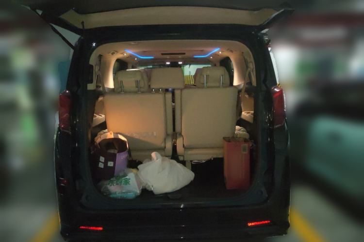 Used Toyota Alphard 2021 Dual-Engine 2.5L Luxury Edition Trunk