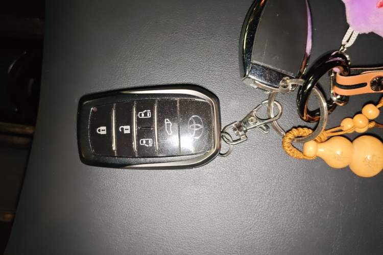 Used Toyota Alphard 2021 Dual-Motor 2.5L Premium Edition Vehicle Key