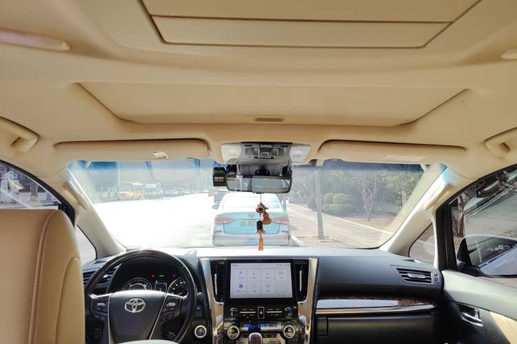 Used Toyota Alphard 2021 Dual-Engine 2.5L Luxury Edition Headliner