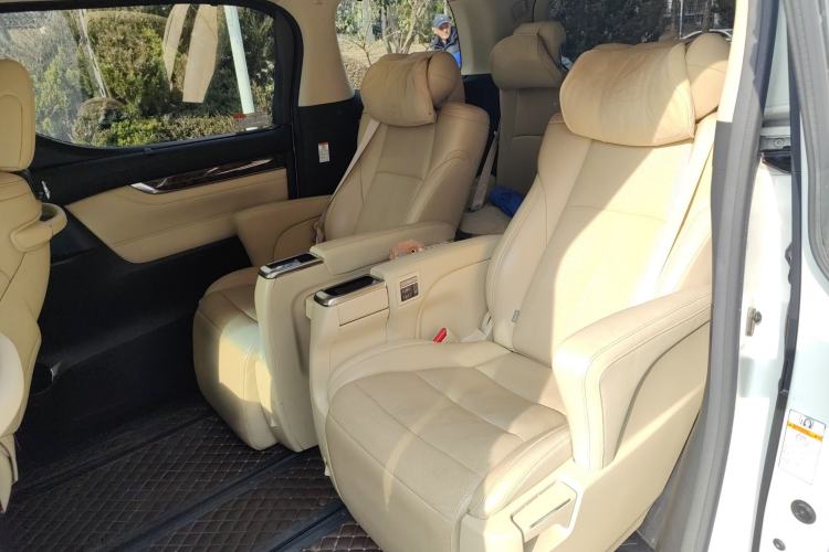 Used Toyota Alphard 2021 Dual-Engine 2.5L Luxury Edition Left Rear Seat