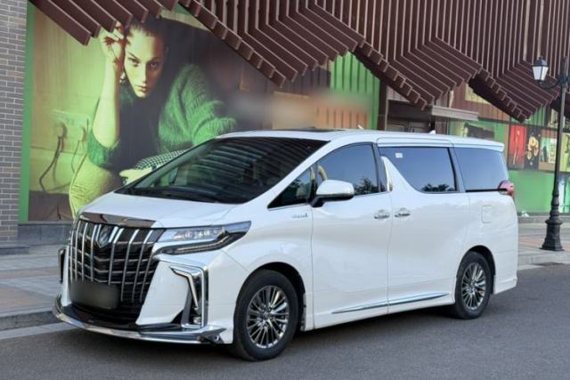 Used Toyota Alphard 2021 Dual-Motor 2.5L Premium Edition