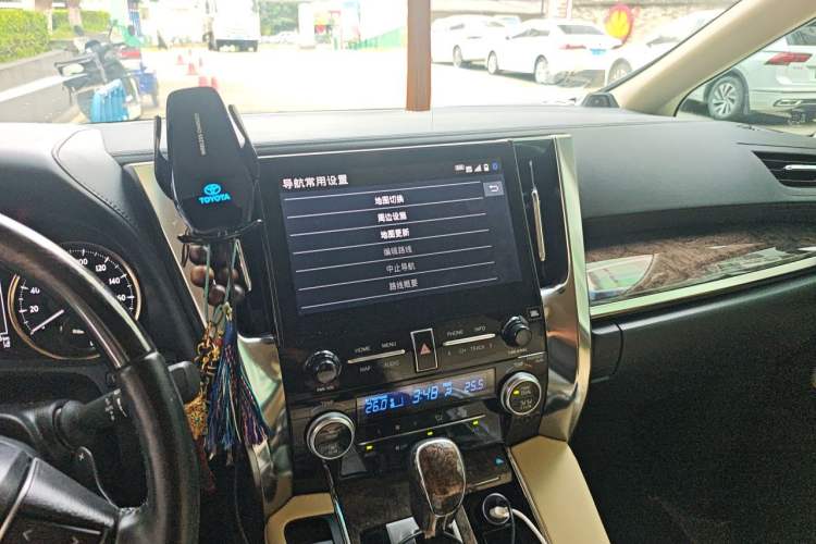Used Toyota Alphard 2021 Dual-Engine 2.5L Prestige Edition Audio And AC Panel