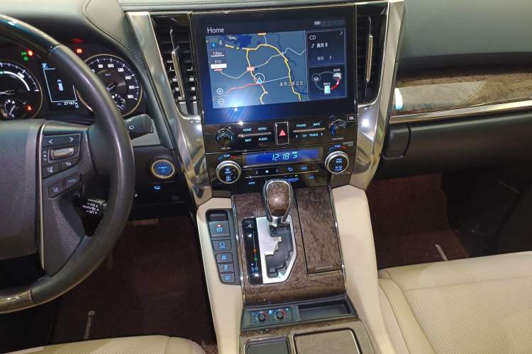 Used Toyota Alphard 2021 Dual-Engine 2.5L Prestige Edition Audio And AC Panel