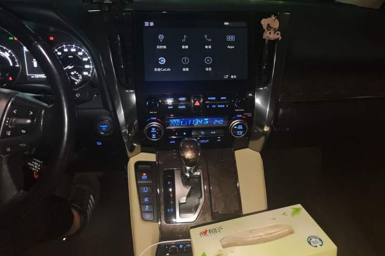 Used Toyota Alphard 2021 Dual-Engine 2.5L Prestige Edition Audio And AC Panel