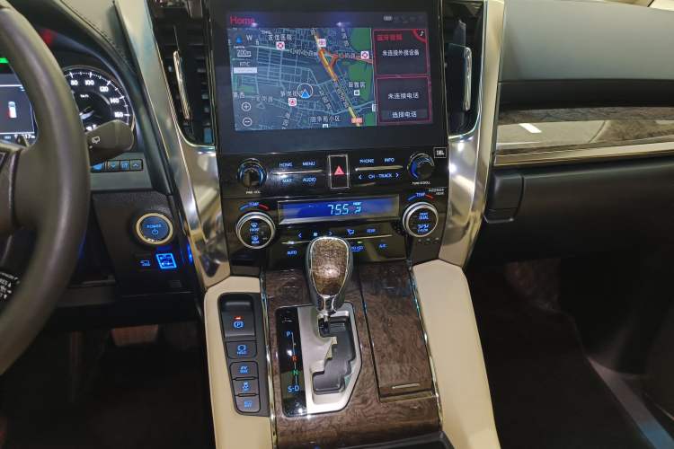 Used Toyota Alphard 2021 Dual-Engine 2.5L Prestige Edition Audio And AC Panel