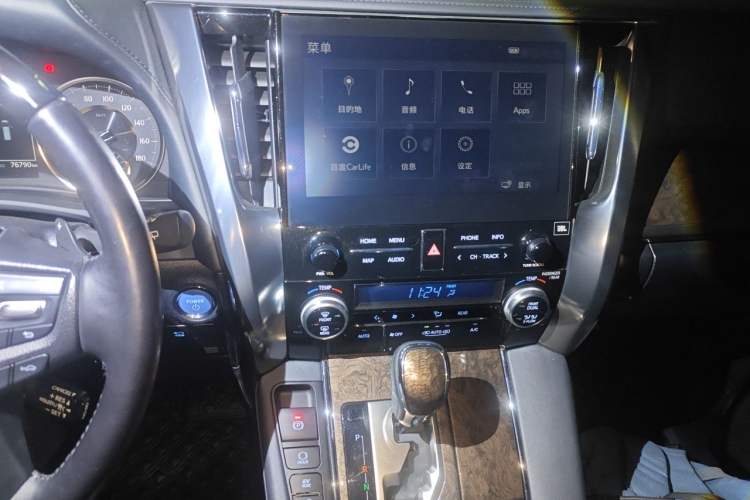 Used Toyota Alphard 2021 Dual-Engine 2.5L Prestige Edition Audio And AC Panel