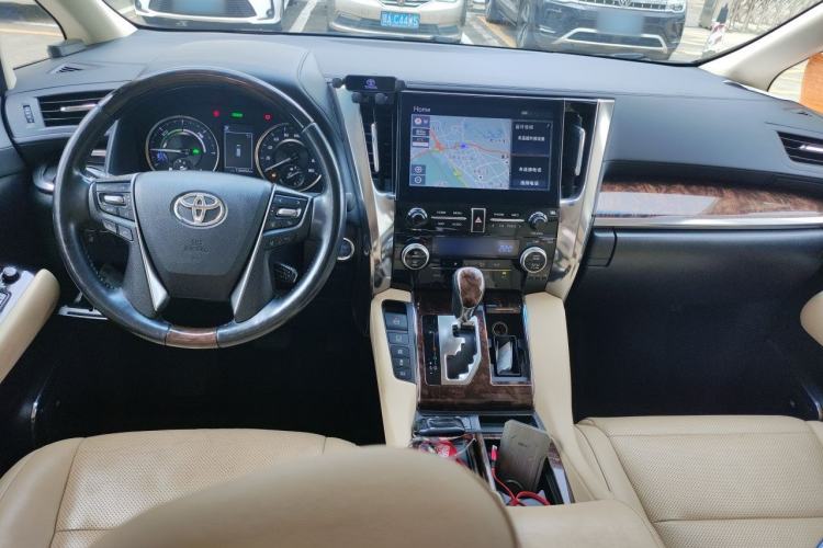 Used Toyota Alphard 2021 Dual-Engine 2.5L Luxury Edition Center Console