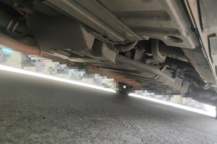 Used Toyota Alphard 2021 Dual-Engine 2.5L Luxury Edition Chassis Front Left
